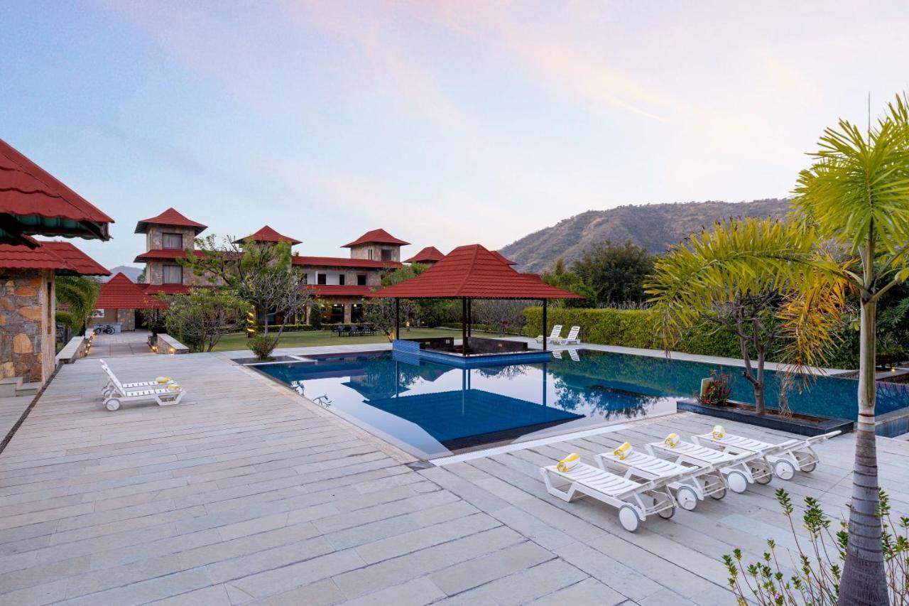 Anandam - Jacuzzi & Private Pool Villas In Udaipur Exterior photo