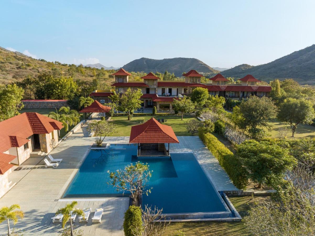 Anandam - Jacuzzi & Private Pool Villas In Udaipur Exterior photo