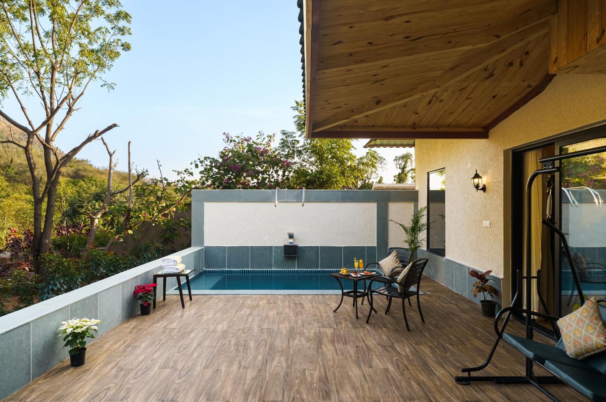 Anandam - Jacuzzi & Private Pool Villas In Udaipur Exterior photo